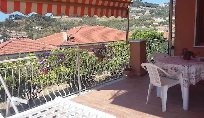 Nyaraló Casa Mariella San Lorenzo al Mare